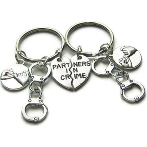 Handcuff Keychain Friendship Key Ring Fashion Keychain Partners In Crime Jewelry Friendship Gifts Creative Pendant Couples