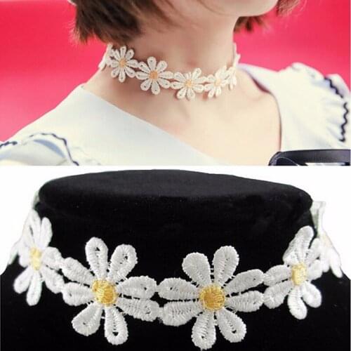 Fashion Women Charm Daisy Choker Chain Necklace Lace Yellow White Flowers Boho Necklace