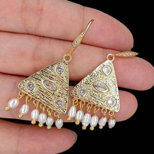 YYGEM Office style Natural Freshwater Cultured White Rice Pearl Gold Plated Triangle Hook Earrings for women