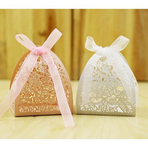 JUMI 50pcs Laser Cut Chocolate Packaging Box Pink/White Candy Boxes Wedding Party Favors and Gifts Box Party Supplies
