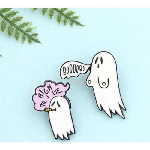 Sturdy Decorative Brooch Portable Lapel Pin Alloy Anti-scratch Jacket Brooch Cute Halloween Ghost Shape Lapel Pin for Daily Life
