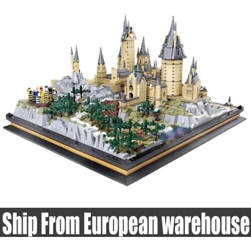 Mould King 22004 Movie Castle Compatible With Magic School of Witchcraft and Wizardry Model Building Blocks Kid Christmas Gift