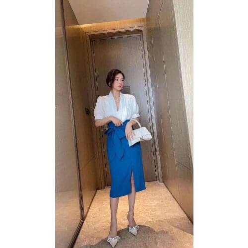 Summer new 2021 style temperament goddess fan Shouyao chiffon shirt high waist bag hip split one-step skirt fashion ol two-piece