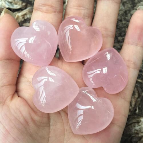 Natural RoseQuartz Heart Shaped Pink Crystal Stones Palm Love Healing stone for Diy Charm Pendant Women Necklace