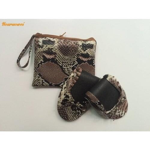 Free Shipping ! 2017 soft champange gold roll up ballerina shoes with logo printed bag