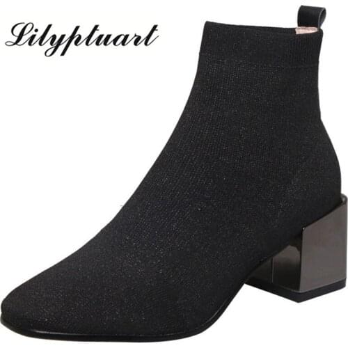 2019 European and American style knitted wool material elastic square head thick high-heeled boots ankle boots for women