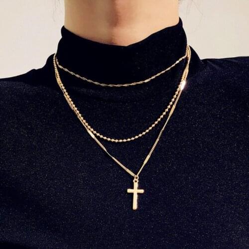 Vintage Elegant Multilayer Religious Cross Pendant Necklaces for Women Simple Clavicle Necklace Jewelry Colar Kolye Gift YN539