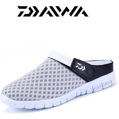 Men Women Daiwa Sandal Mesh Mules Breathable Padded Beach Flip Flops Shoes Solid Flat Bath Slippers Outside Mens Slippers