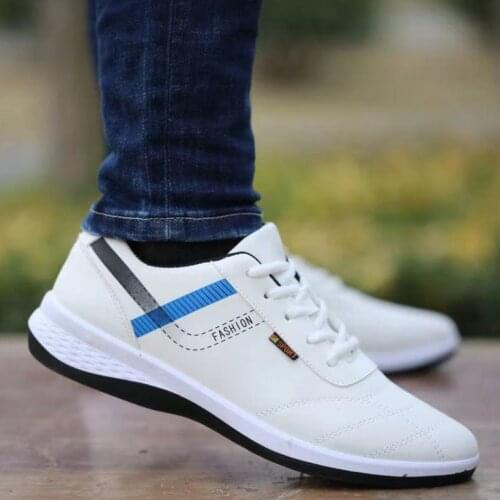 Outdoor Travel Fitness Sneakers Male Mens shoes spring summer breathable deodorant leisure running sports Korean board