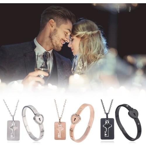 New Fashion A Couple Jewelry Sets For Lovers Titanium Steel Love Heart Lock Bracelets Bangles Key Pendant Necklace Couples Set