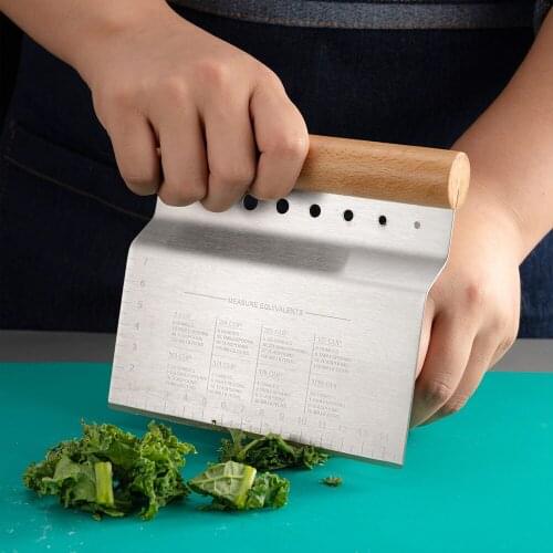 Kitchen Cutter Portable Household Dough Scraper Slicer Herb Knife with Scales and Beech Handle Stainless Steel
