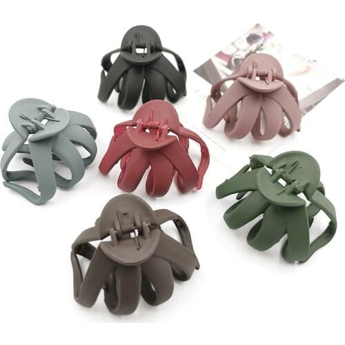 MISANANRYNE New Arrival Simple Matte Large Size Hair Claws Adults Women Hair Clips Crabs Clamps Daily Hair Styling Accessories