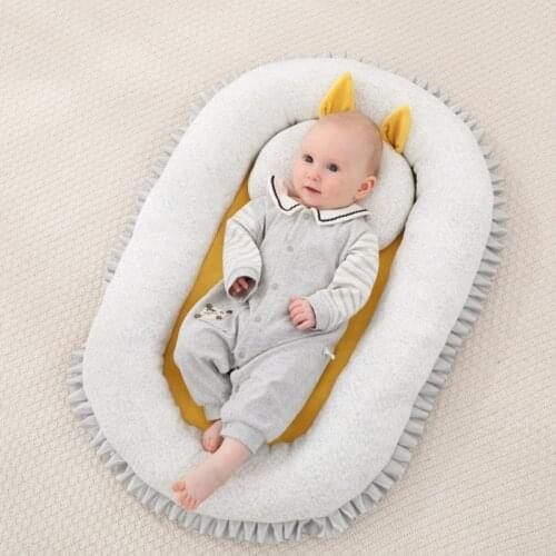 Baby Nest Bed with Pillow Portable Crib Travel Bed Infant Toddler Cotton Cradle for Newborn Baby Bed Bassinet Bumper 75*50*6cm