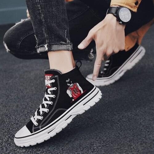 Men Lightweight Skateboarding Shoes Men Canvas Shockproof Lack Up Breathable Hight Top Mens Sneakers Walking Zapatillas Hombre