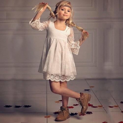 New arrivals Vintage Flower Girls Lace Dresses Sleeves Kids Party Gowns Lovely Girls Birthday Special Gowns Beach Wedding Dress