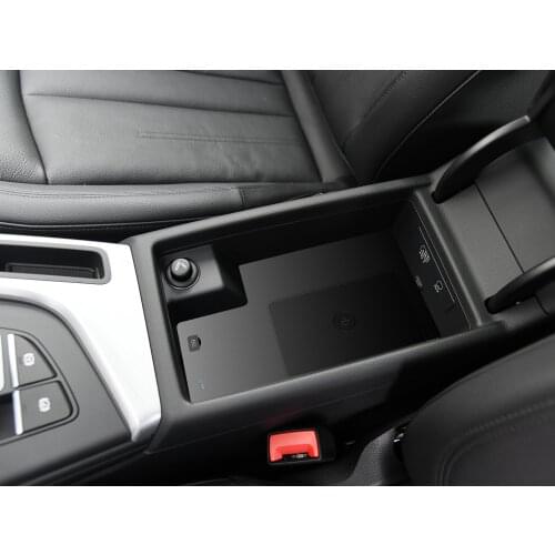 Qi Car Wireless Charger For iPhone Samsung S10 S9 for Audi A4L 2018-2019 Audi A4 2017-2019 Audi A5 A6 A7 Fast Phone Holder