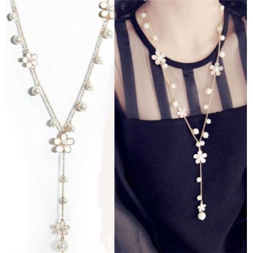 Fashion Womens Long White Flower Sweater Chain Elegant Imitation Pearl Necklace Pendant