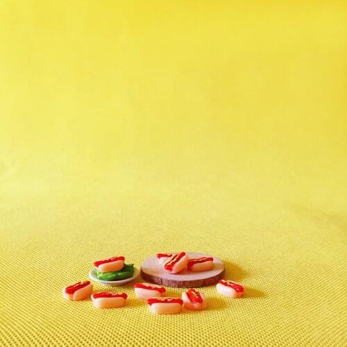 NEW~10 pcs hot dog/bread/miniatures food/lovely cute/fairy garden gnome/moss terrarium decor/bonsai/figurine/doll house decor