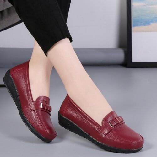 Large size New Genuine Leather Summer Loafers Women Casual Shoes Soft bottom Soft Round head Ladies Footwear Women Flats Shoes