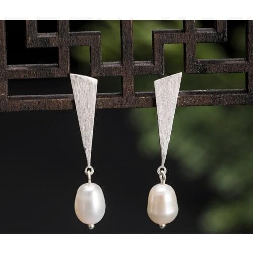 VLA 925 Silver Simple Geometric Triangle Pearl Earrings Womens Fashion Temperament Handmade Custom Accessories