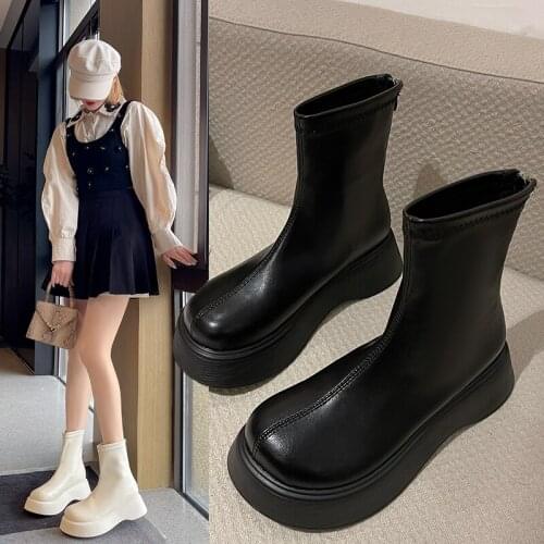 Martin boots womens fall 2021 new rear zipper motorcycle short boots wild British style platform retro boots platform shoes