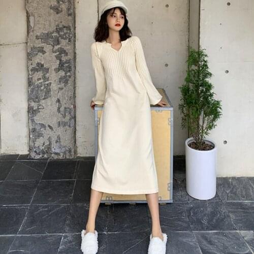 Women Knitted Dress Retro French Chic Knitting Elegant Dress V-neck Lantern Long Sleeves Basic Spring Loose Midi Fashion Dress