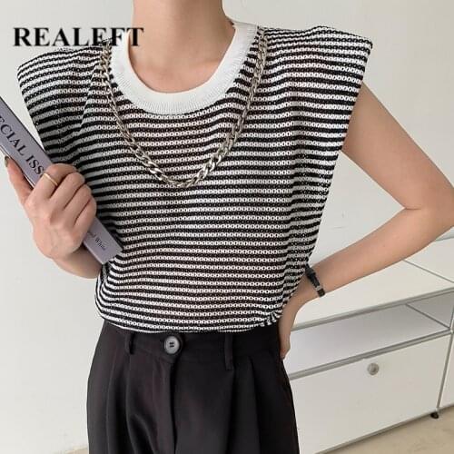 REALEFT Summer 2021 New Knitwear Striped Womens T-shirts Classic O-Neck Padded Shoulder Office Shirts Female Chic Tops Tees