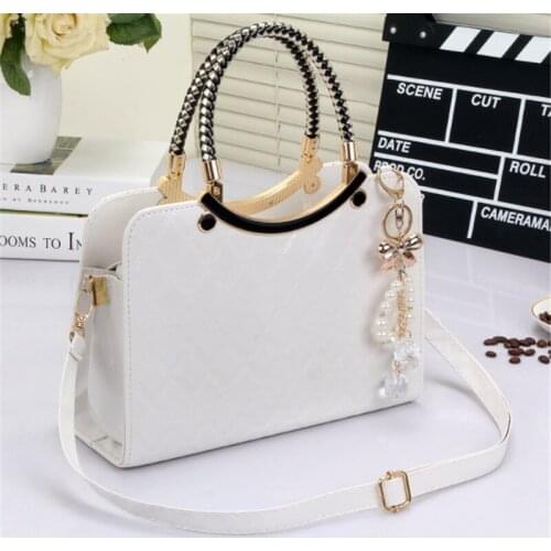 2021 new Luxury simple shells leather handbag Famous brands designer female tide knitting shoulder bag women Messenger bag