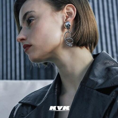 KVK earrings 2021 new trendy earrings women light luxury high-end small accessories ear clip no ear hole cold wind