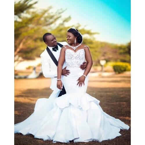 Vintage African Mermaid Wedding Dresses 2021 Latest Sleeveless Lace Wedding Gowns Black Girl Women Bride Dress Vestido De Noiva