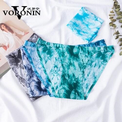 New Seamless Printed Ice Silk Underwear Women 's Low Waist Sexy Breifs Sports Yoga Refreshing Breathable Swimming Trunks