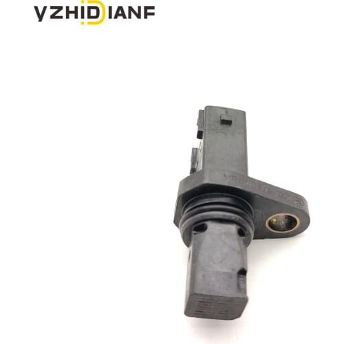 1pc Crankshaft Position Sensor For Mitsubishi- Pajero 3.2D MR446406 MR446405 for Mitsubishi- Pajero 3.2D MR446406 MR446405
