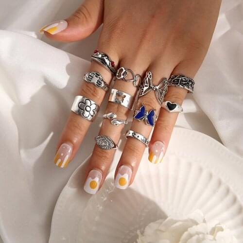 Kpop Smiley Crying Face Knuckle Ring Set Adjustable Chunky Butterfly Vintage Mushroom Star Flower Rings Pack for Women Jewelry