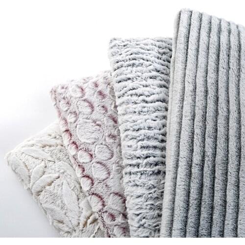 Double-Sided Brush Flower Knitted Polyester Fabric Embossed Scraping Autumn and Winter Warm Clothing PV Plush Fabric Thick