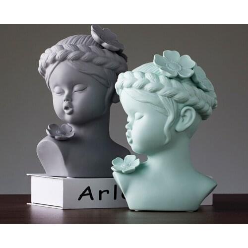 Nordic Desktop Cute Resin Girl Doll Figurines Home Furnishing Decoration Crafts Sculpture Character Decoration Birthday Gift Art