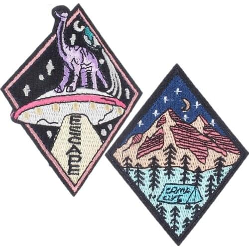 New Arrivals Landscape Patches Animal Dinosaur Embroidered Patches Iron On Appliques Clothes Decor For Biker Clothing