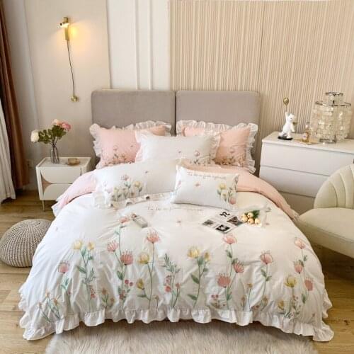 New Elegant flowers Bedding Set Embroidery Comforter Cover Queen Size King Size Bedsheet Pillow Cases For Ladys bed set 5pcs