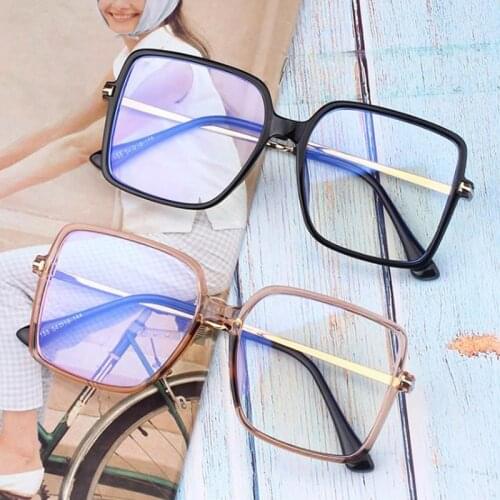 Fashionable Glasses Vintage Square Blu Ray Prescription Glasses Women Glasses Frame Fashion Transparent Eyeglass Frames Women