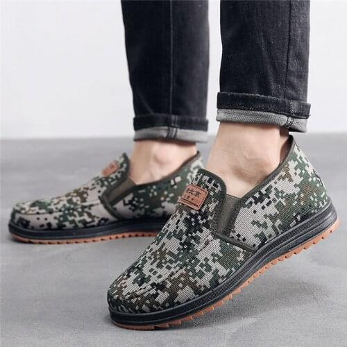 Loafers Men Winter New Mens Cotton Shoes Plus Velvet Work Shoes Wear-resistant Non-slip Camouflage Canvas for Men Sports Shoes