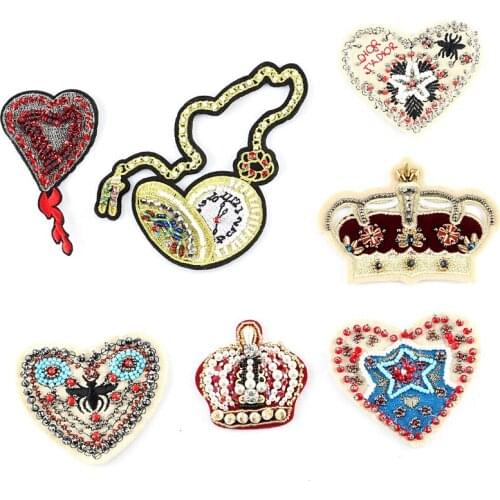 1PCS Sew-on Beaded Pocket Watch Patches Love Badges Crystal Beads Appliques wholesale An crown Patches T-shirt Diy Bags Decor