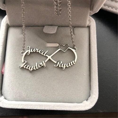 AurolaCo Custom Name Necklace Personalized Stainless Steel Multiple Names Gold Choker Nameplates Pendant Necklace