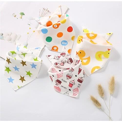 Childrens Dib Triangle Scarf Fruit Animal Print Newborn Feeding Hiccup Cloth Cartoon Pure Cotton Saliva Towel Baby Supplies