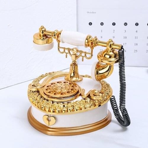 Nordic Style Vintage Telephone Music Box Creative Dial Telephone Ornaments Home Wine Cabinet Entrance Decoration Gift Decoration