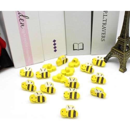 40pcs/lot Little bee Buttons Natural Print Wooden Handmade Scrapbooking for Wedding DIY Craft Decoration Cute Button