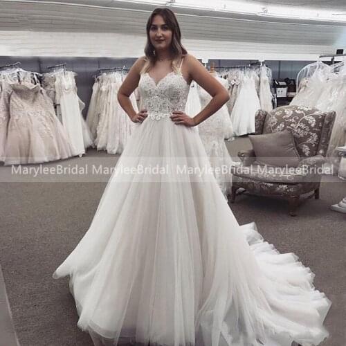 Plus Size Spaghetti Straps Wedding Dresses White Boho Plunging Tulle Garden Bridal Gowns Custom Made Backless Suknia ślubna
