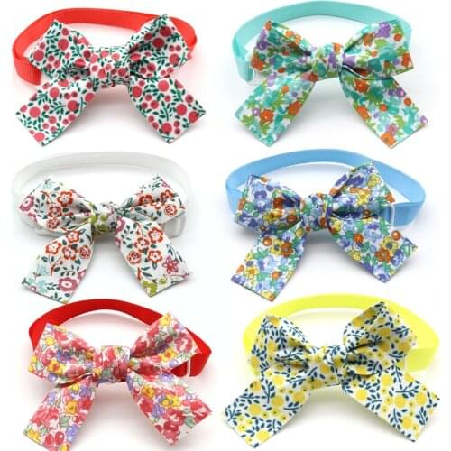 30/50 Pcs Small Dog Accessories Spring Flower Style Dog Bows Tie Necktie Pet Supplies Dog Grooming Product Bowtie Accessories