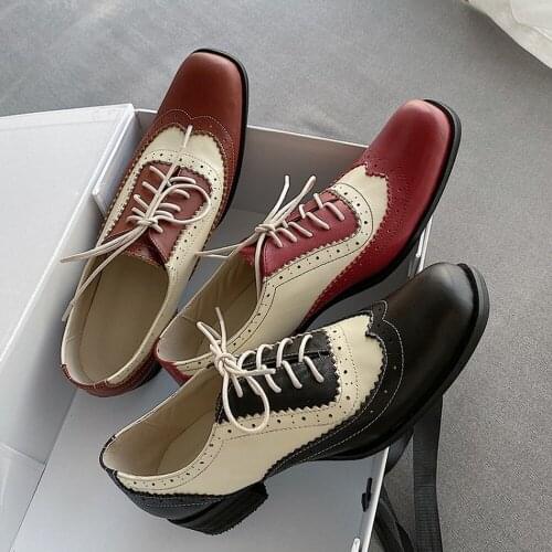 Womens Square Toe Retro Vintage Oxfords Low Heel Genuine Leather Carved Wingtip Cuba Brogue Shoes Lace Up British French Styles