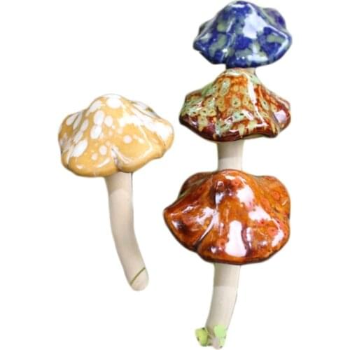 2021 New 4pcs Ceramic Mushroom Miniature Fairy Garden Mushrooms Figurines Outdoor Yard Lawn Decor Pottery Bonsai Ornament