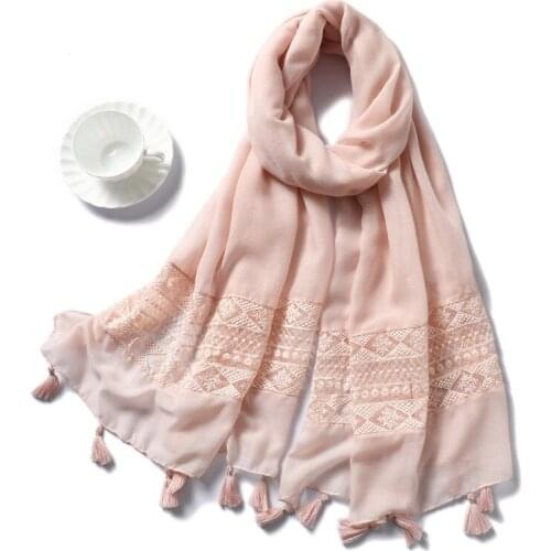 Echarpe Spring Autumn Winter Scarves Woman Summer Beach Sunscreen Cape Tassel Scarf Ethnic Style Pashminas Wrap Hijab Shawl