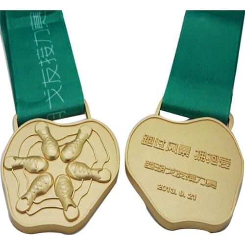 Free design of new style friendship relay medals Best selling electroplated gold medal